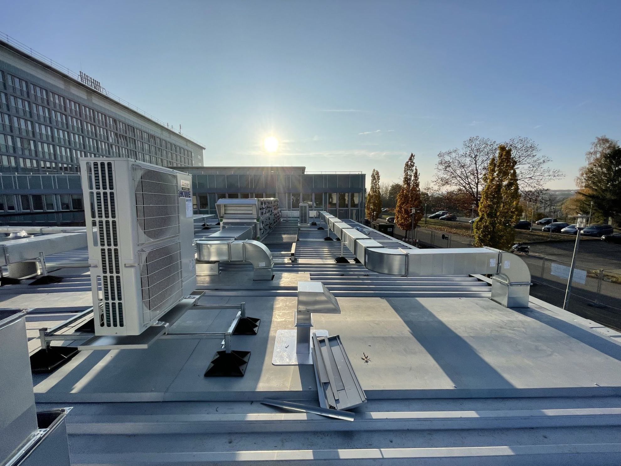 Laborcontainer Berlin – Planexus LABtoGO 2.0 mit 2,75 m Innenhöhe für Charité, RKI Wedding, MDC Buch und Forschungscampus Adlershof